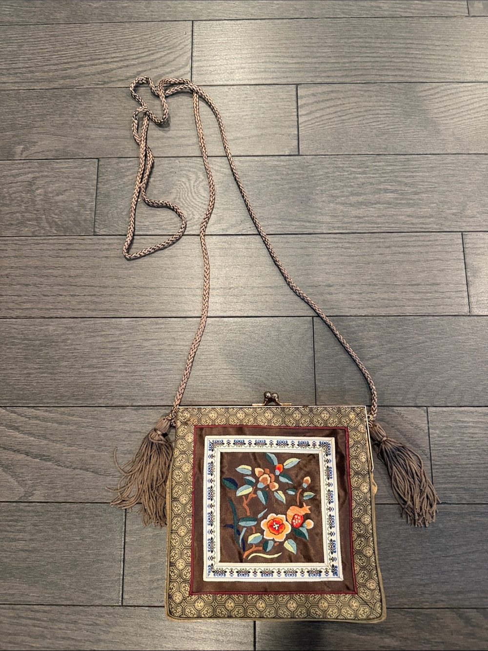 Vintage Chinese Silk Embroidered Evening Bag - Floral Motif Crossbody Purse
